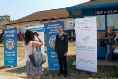 69. U poseti recnoj policiji